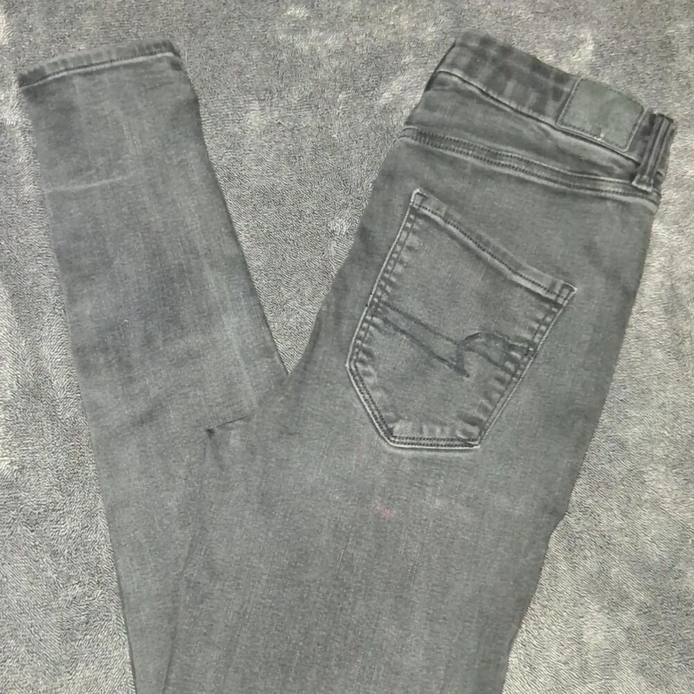 American Eagle black denim jeans, womens size 8 next level stretch, hi-rise wais